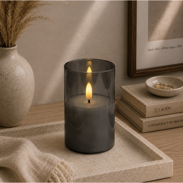 Vela recipiente de vidrio 7.5*7.5*15 1408 negra 