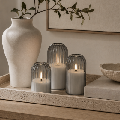 Vela en vaso de vidrio S 7.5*10 gris 1409